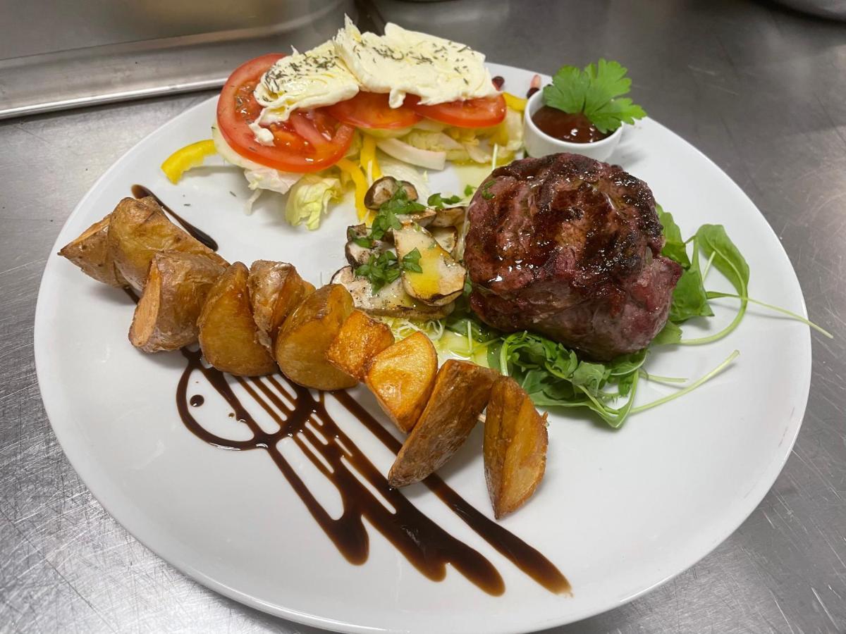 Madonca Rooms & Restaurant Nova Gorica Kültér fotó